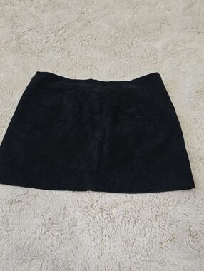 Bernardo Black Suede Mini Skirt